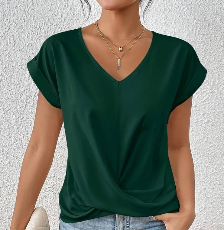 LUNA | THE PERFECT V-NECK TOP